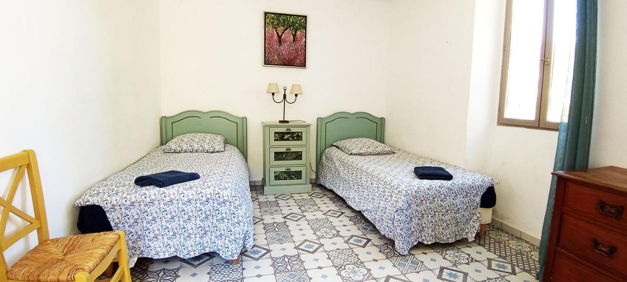Le Mas Des Fontettes, Gite 14 Personnes, Piscine Chauffee, Propriete 5Ha, Barbecue Sahune Exterior foto